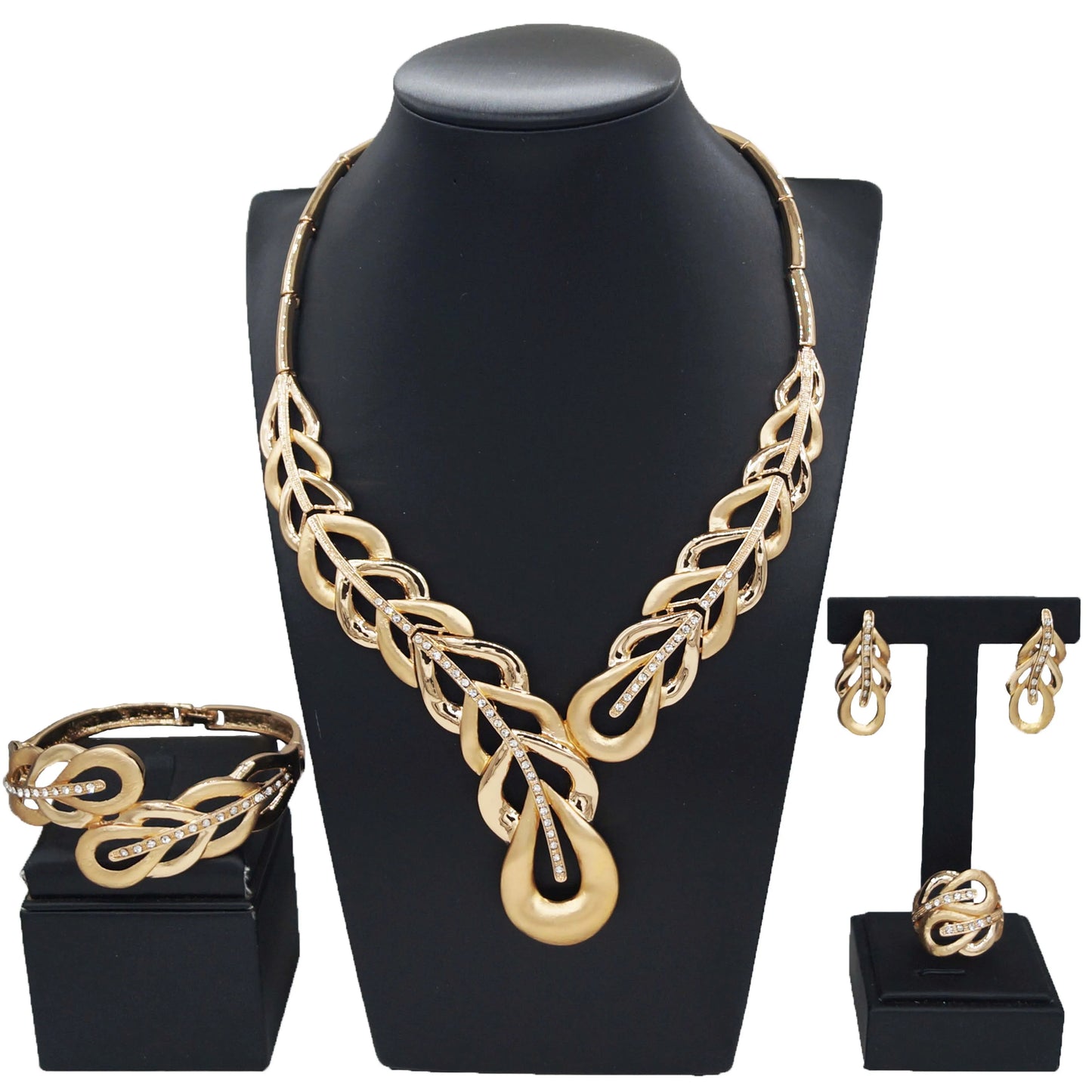 Zhuerrui Hot Selling Gold Jewelry Sets Simple Silver Drop Beads Necklace Jewelry Set Latest Woman Pendant Accessories HA23256