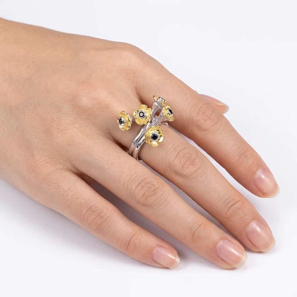Handmade Lucky Flower 925 Sterling Silver Ring with Black Spinel for Women