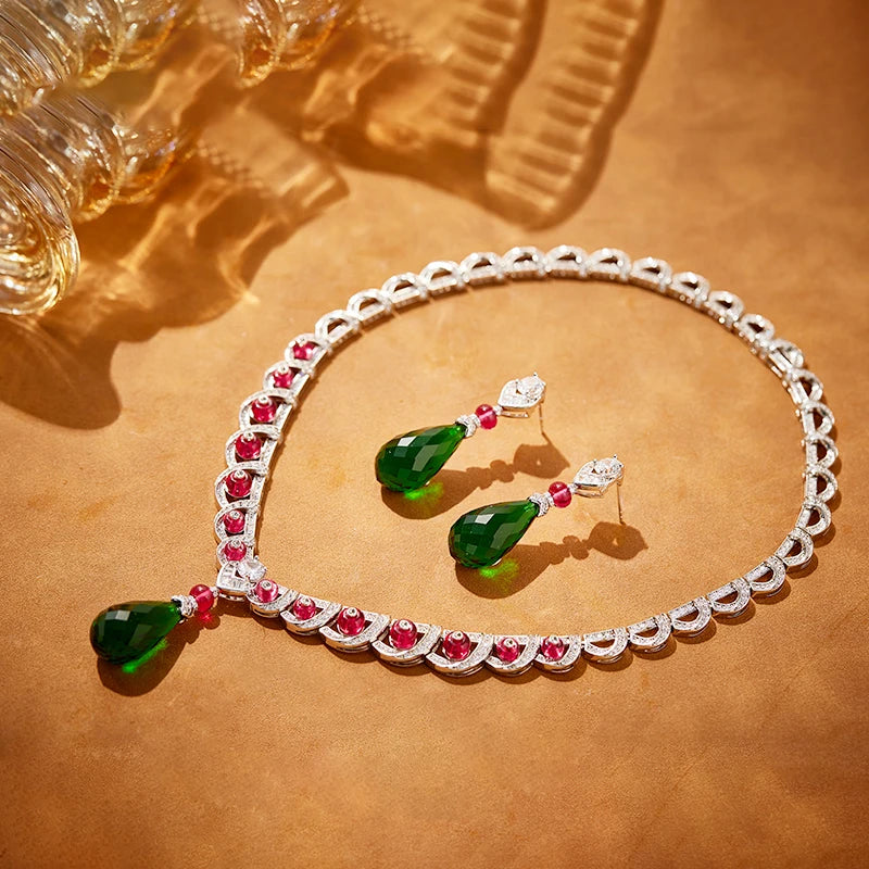 Brass Pear Shaped Green Treasure Necklace Earring Set, Luxurious High-end Women's Evening Dress, Suitable for Weddings or Gifts