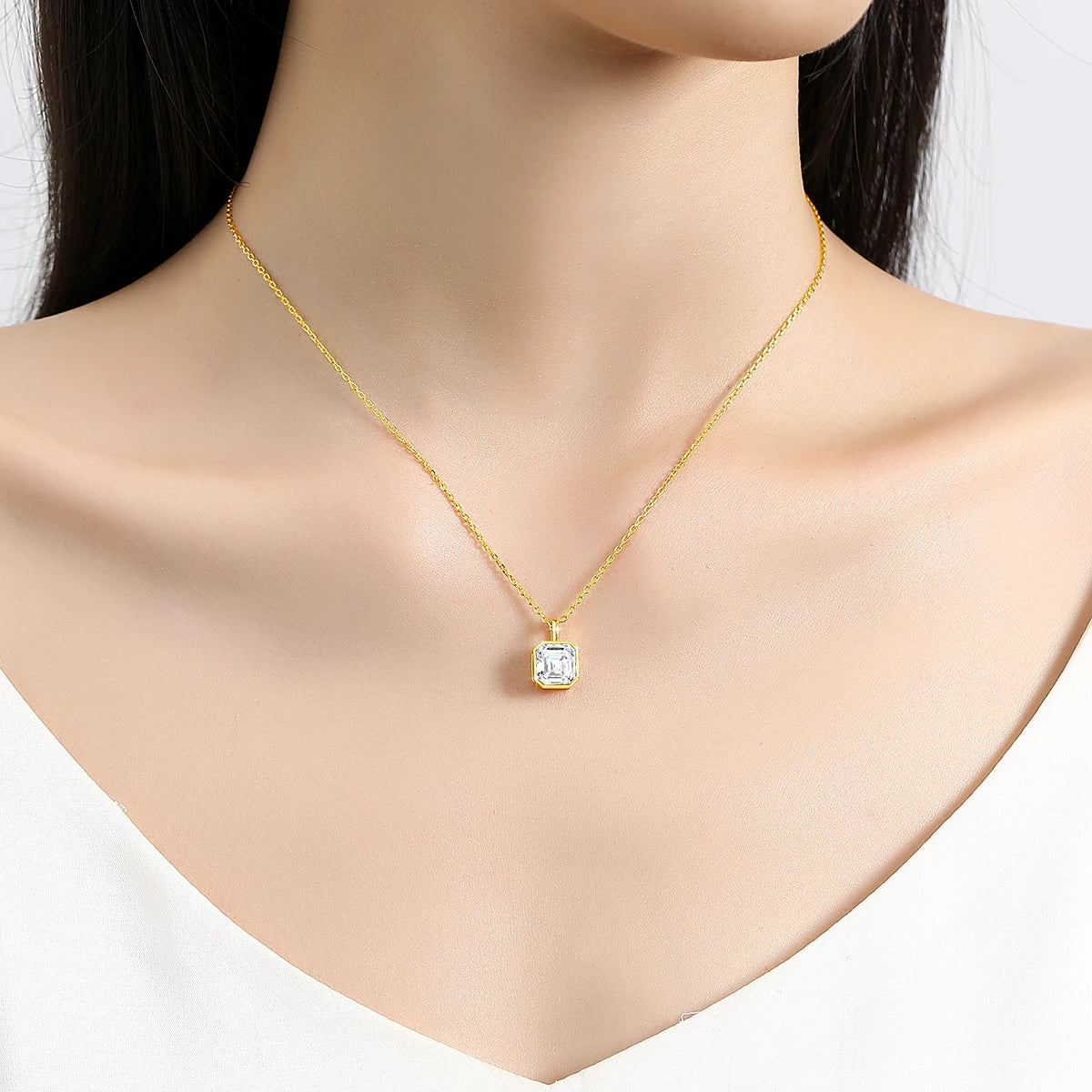 Gioiellieri Luxury Woman Fine Jewelry Engagement Wedding 2ct Asche Moissanite Diamond Pendant Hollow 14K Original Golden Jewelry