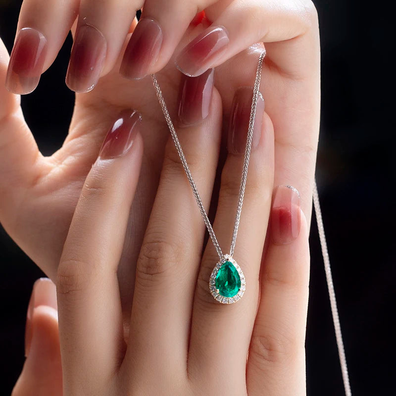 Messi Jewelry MSN-636 18K Lab Grown Emerald Pendant Pear Design Pendant for Party/Women