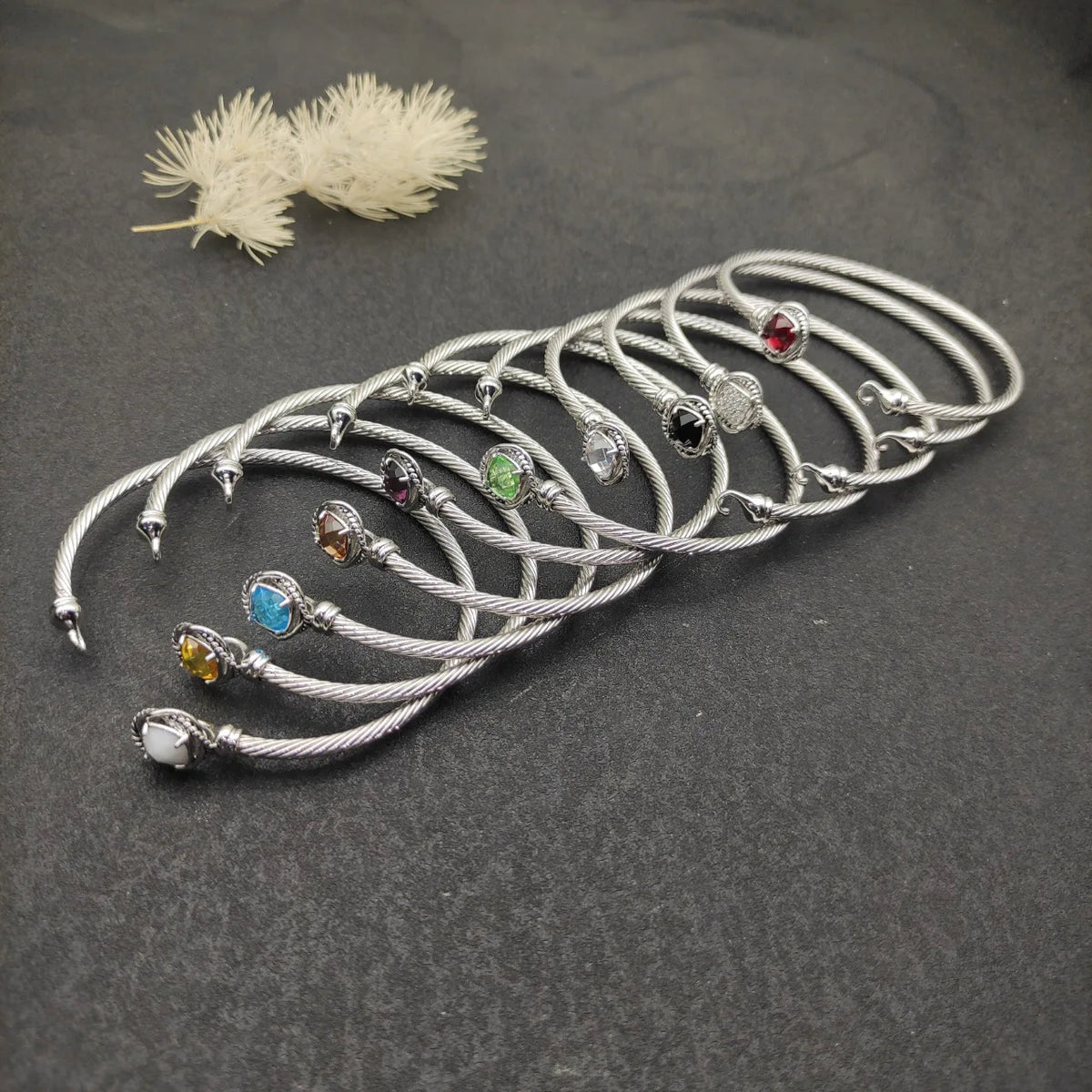 FASHIONISTA DY High-Quality Silver-Plated 3mm Square-Cut Diamond Bracelet, Colored Diamond Bracelet, Jewelry