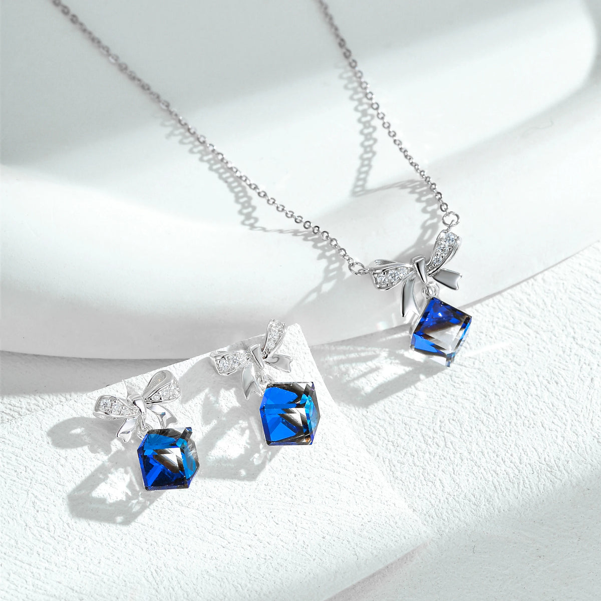 ArtistA 925 Sterling Silver Crystal Jewelry Set Women's Trendy Wedding Engagement Gift Daily Wear Rhodium Plated Necklace & Earrings