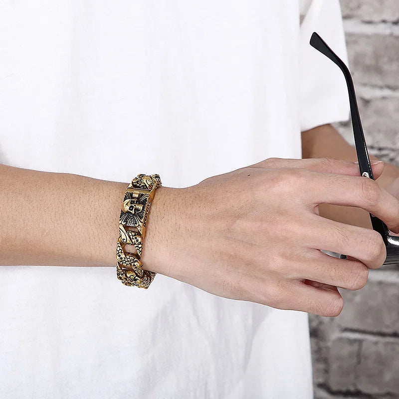 REBEL Hiphop Fashion Vacuum Plating Black Patten Skull Casting Bracelet Men Stainless Steel Jewelry Bracelets Bangles