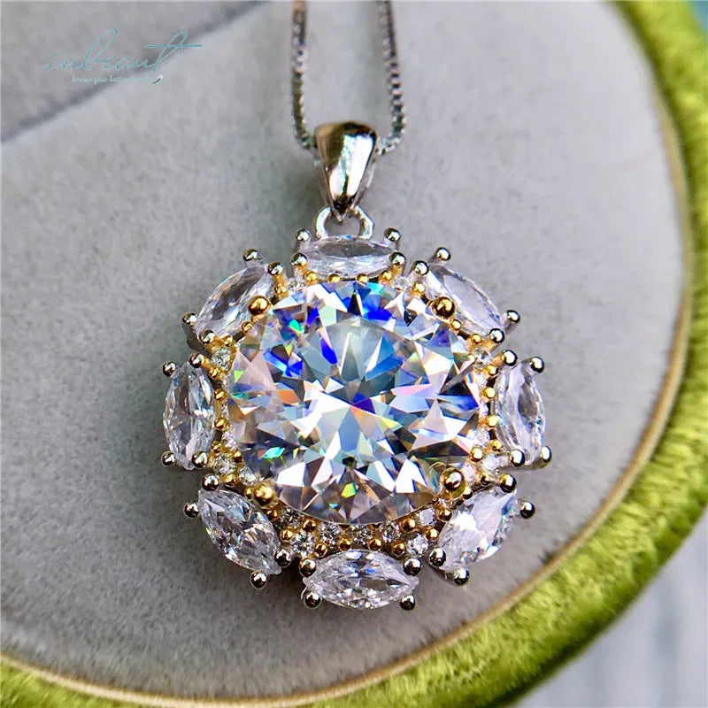 S&S D Colour Moissanite 925 Silver Flower Jewellery Set | Ring & Pendant Necklace | 5ct or 10ct | S&S Collection