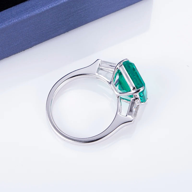 Messi Jewelry MSR-561 18k Gold DEF Moissanite Custom  Women  Fashion Jewelry Square Emerald Ring