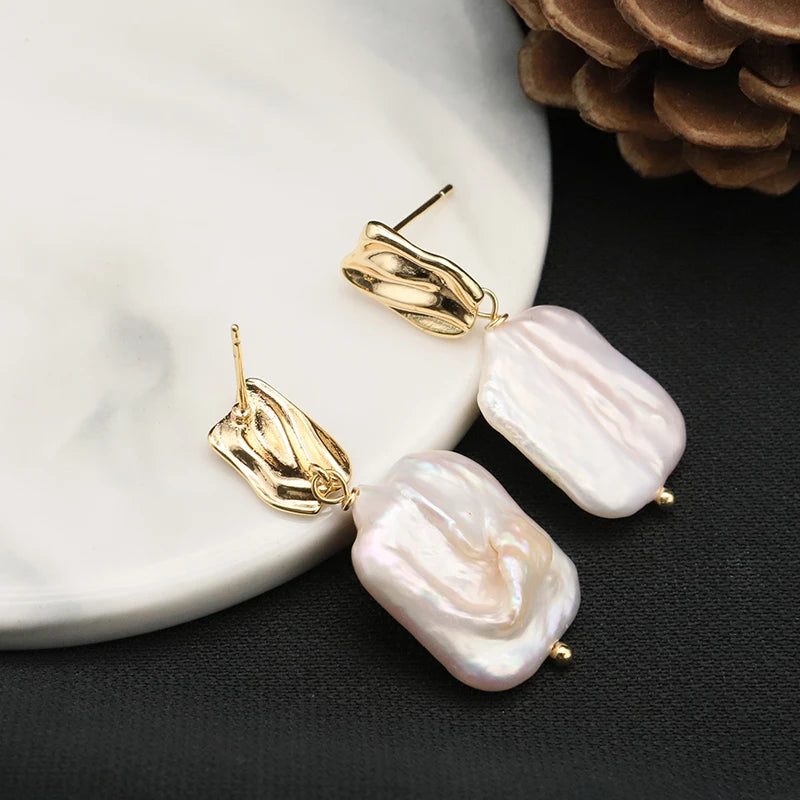 New Jewelry Natural Freshwater Baroque Pearl  Earrings 18K Gold Plated Jewelry Korean Designer Jewelry Earrings Wholesale Bulk