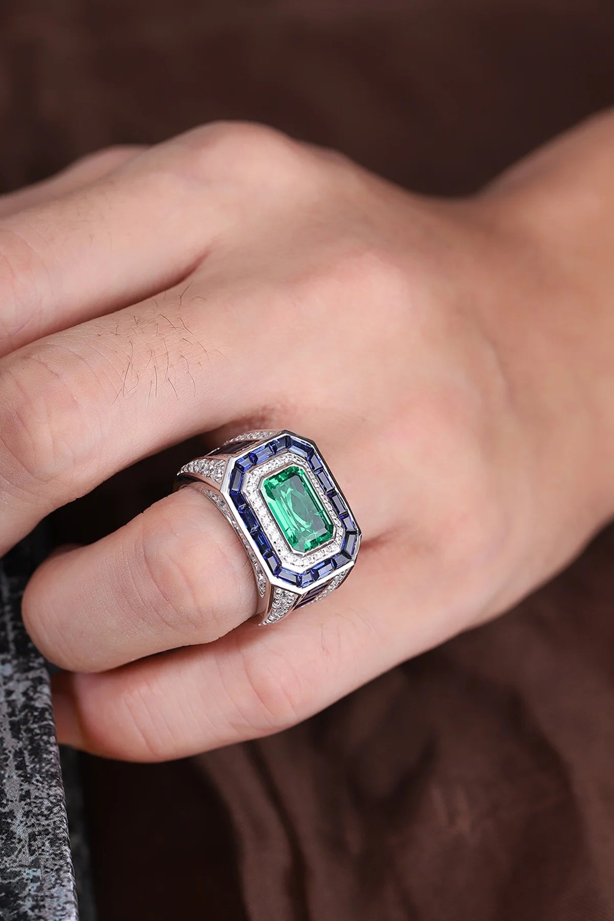 Gemfiori Anster Classic Men's Ring Lab Grown Emerald Sapphire Gemstone Rings 925 Sterling Silver for Gift Party Engagement Anniversary