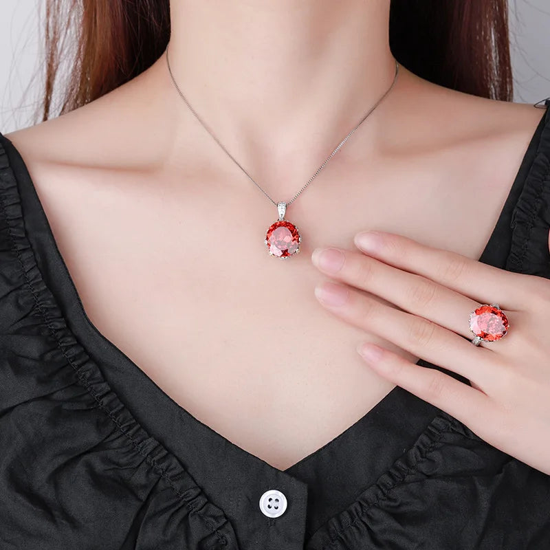 Gemfiori French Zircon Round Pendant Ring with a Light Luxury and High-end Feel Adjustable Ring Court Style Gentle and Fashionable Set