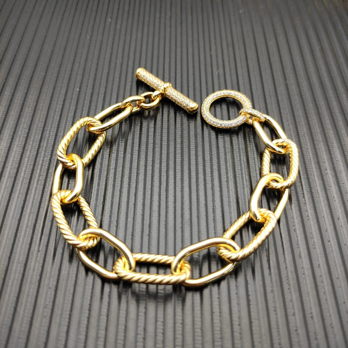FASHIONISTA DY High-Quality Silver-Plated Diamond-Embedded Bracelets, Gold-Plated Diamond-Embedded Bracelets, Jewelry