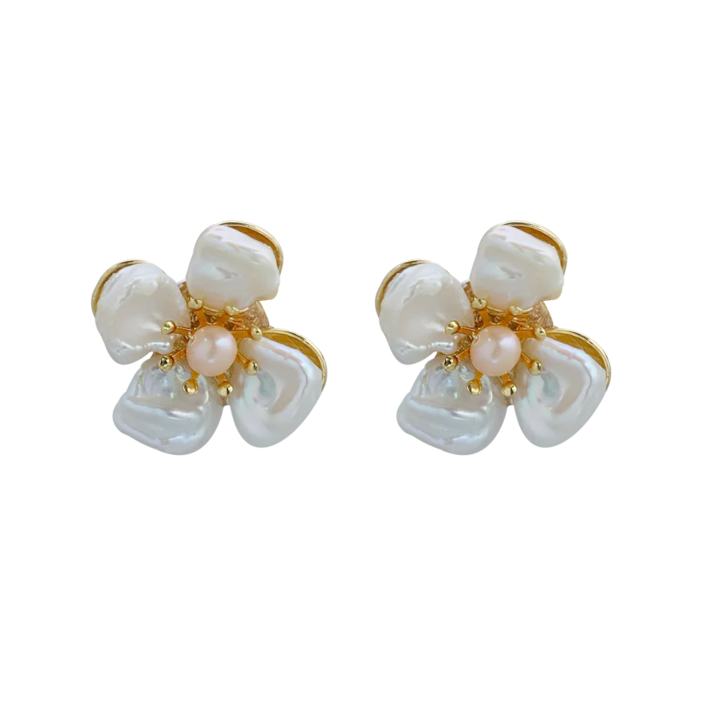 Natural White Baroque Pearl Petal Flower Earrings for Women Korean Classic Vintage Fashion Jewelry Earrings GE1593