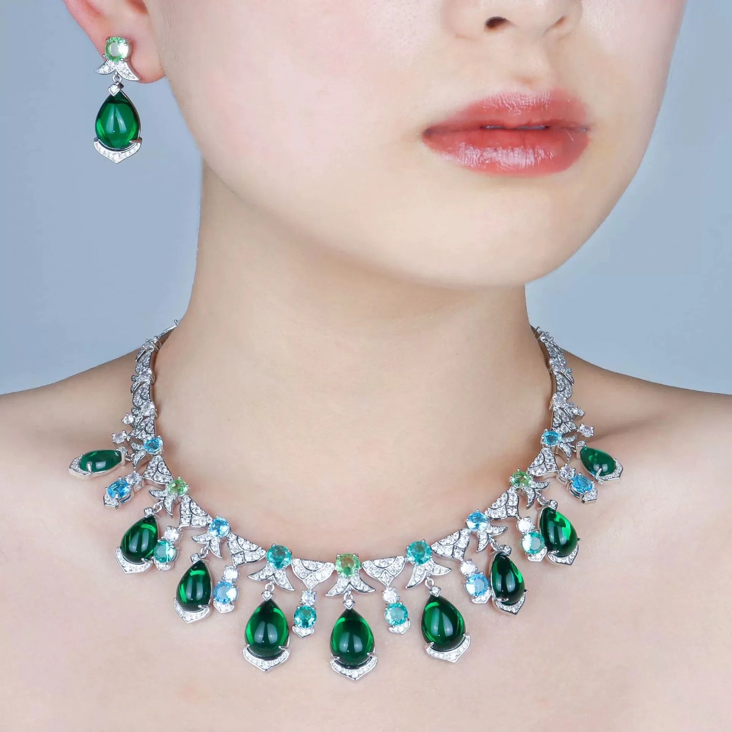 Luxury Green Crystal Zirconia Geometric Necklace & Earrings Set
