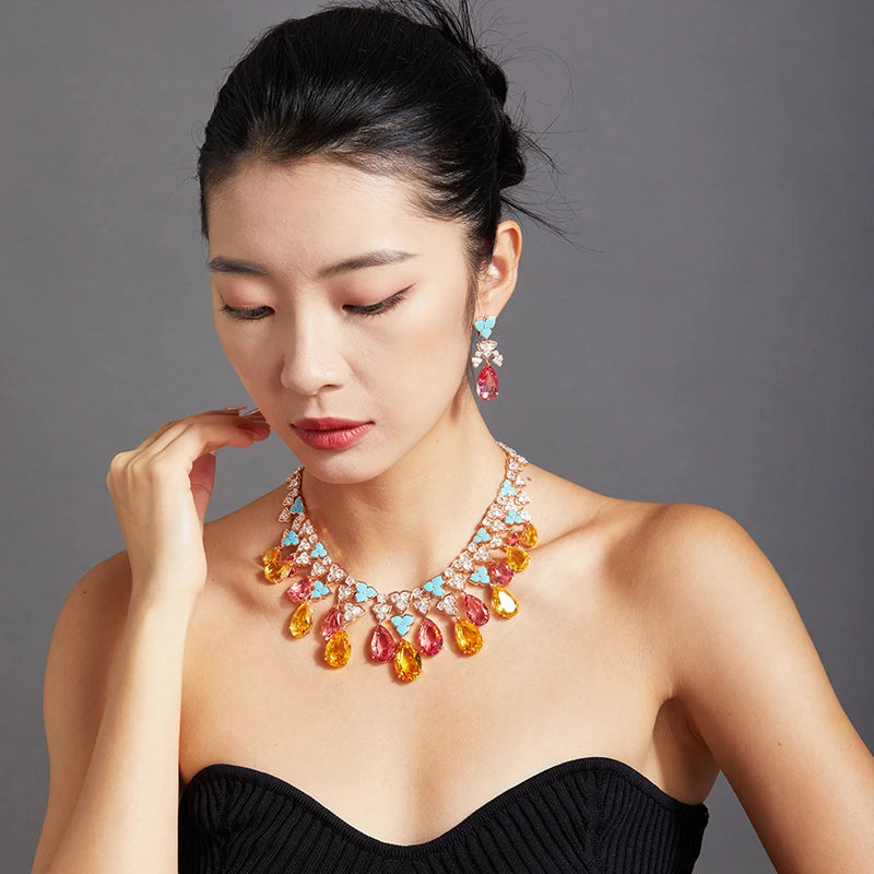 Customized Gold Plated Inlaid Zircon Green Floral Evening Dress for High-end Dubai Jewelry Necklace Earrings Set for Women