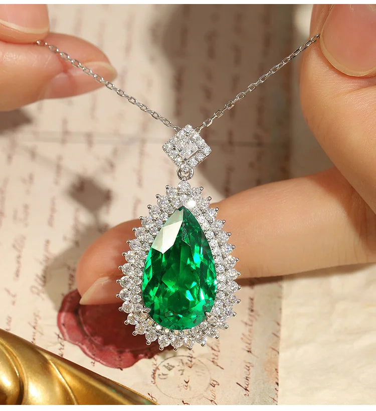 Gemfiori Adjustable Big Carat Pendants 11.07ct Lab Grown Emerald Necklace 9k 14k 18k Women Female Fashion Gold Thin Chains Necklaces