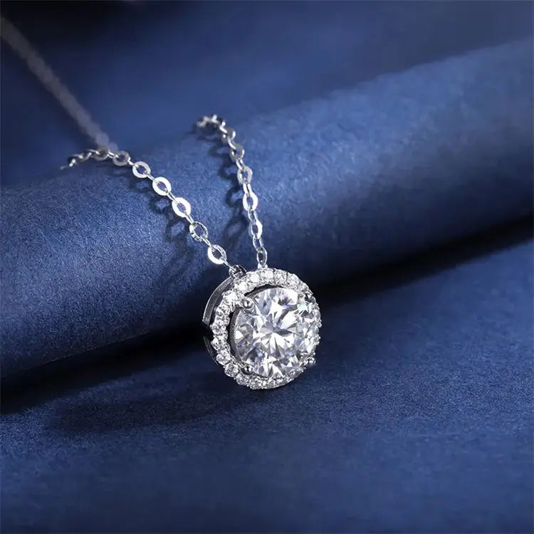ArtistA Light Luxury S925 Silver Round Brilliant Cut White Moissanite Necklace Ring Earrings Halo Design Jewelry Set for Women