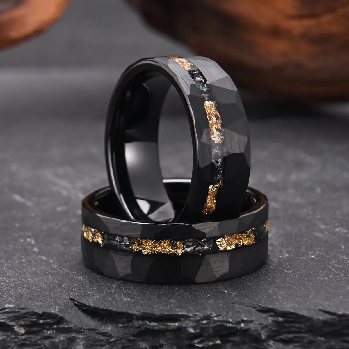 New Fashionable Tungsten Carbide ring with gold foil debris Wedding Engagement  8mm Black Hammered Finish Couples Ring