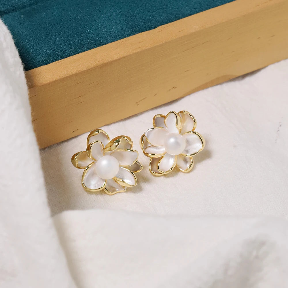 High-quality, Round, Pearl Puddles Earrings Large Natural Pearl Earrings with a Touch of Luxury and Sophistication for Women.