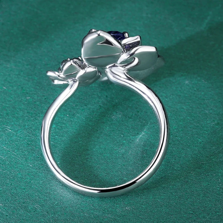 Gemfiori Female Luxurious Flower Ring Resizeable Blue Sapphire Diamond 14k 18k Rings in Solid Gold