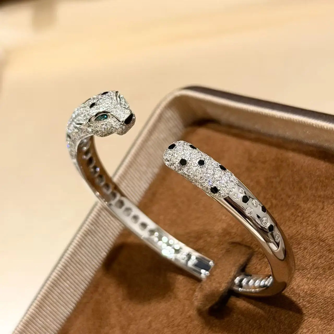 MUSHAN Jewelry Factory Luxury 925 Sterling Silver Leopard Bangle Women Synthetic Gemstones Enamel Animal Bangle Bracelet Jewelry
