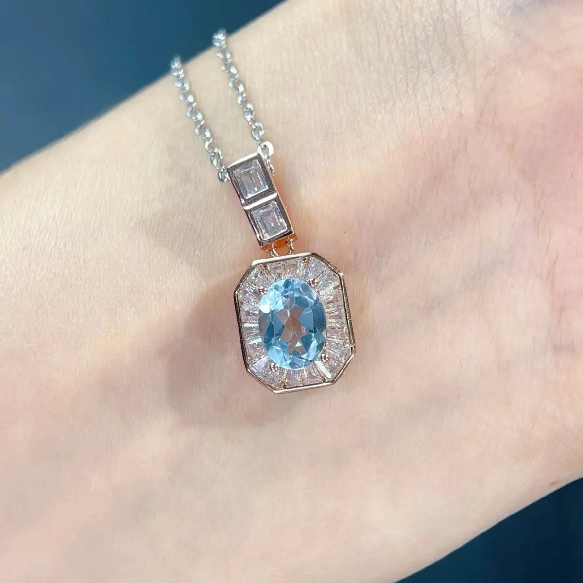 Gioiellieri Classic Natural Sky Blue Crystal Oval Cut Rhodium Plated Luxury S925 Silver Solitaire Pendant Necklace