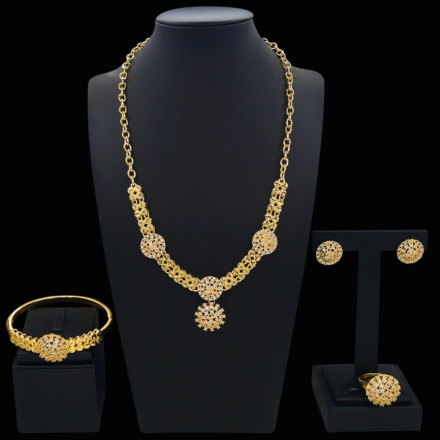 Zhuerrui Nigerian 18k Gold Plated Jewelry Set Brazil Gold Designer Wedding Jewellery Set  HM2502519