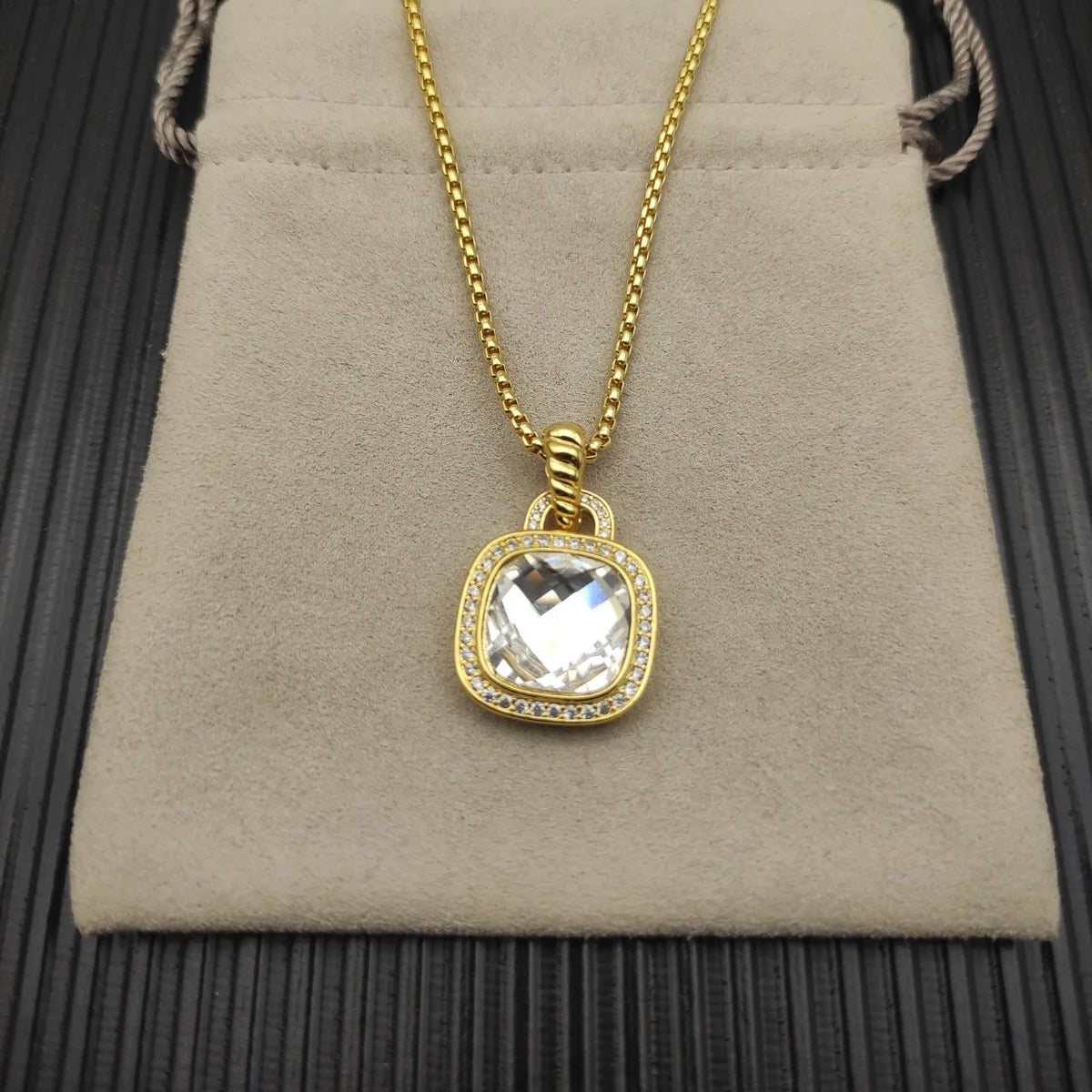 FASHIONISTA DY High-Quality Silver-Plated 14mm Square Diamond Necklace. Gold-Plated Colored Gemstone Necklace. Jewelry .