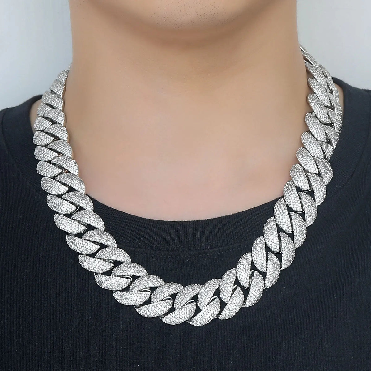 NEWLiFE BiG-BOSS 22mm Cuban Link Moissanite Necklace in 14K Gold Plated for Men | Designer Hip-Hop Jewellery