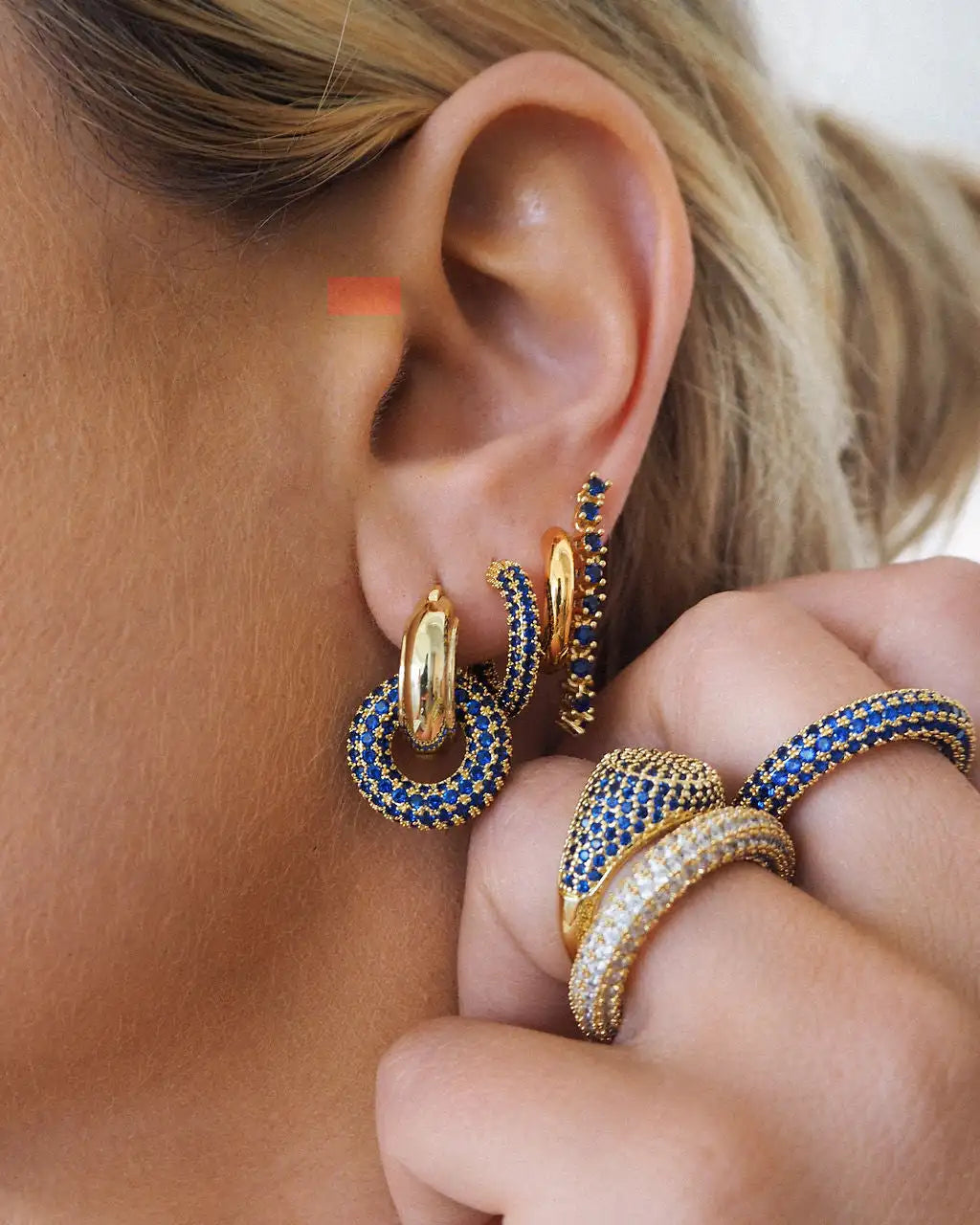 Pink Green Blue Colorful Zirconia Double Circle Huggie Hoop Earring 5A CZ High Quality Bling Fashion Design Women Jewelry