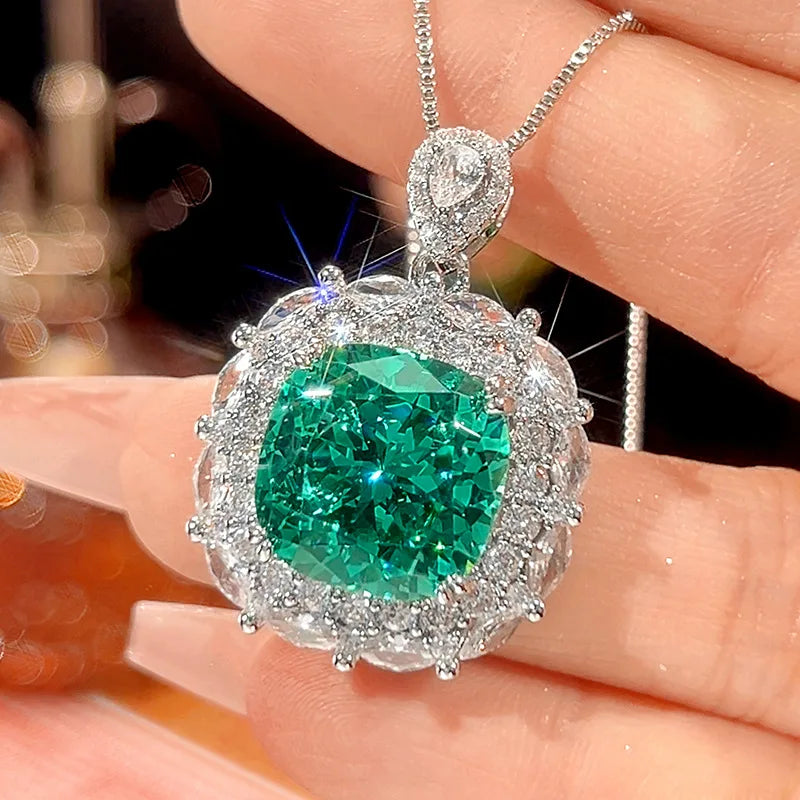 REDheart Fashion Women's Brass Inlaid with Zircon 18K Gold Plated Bird's Nest Cepala Green Wedding Anniversary Pendant Set