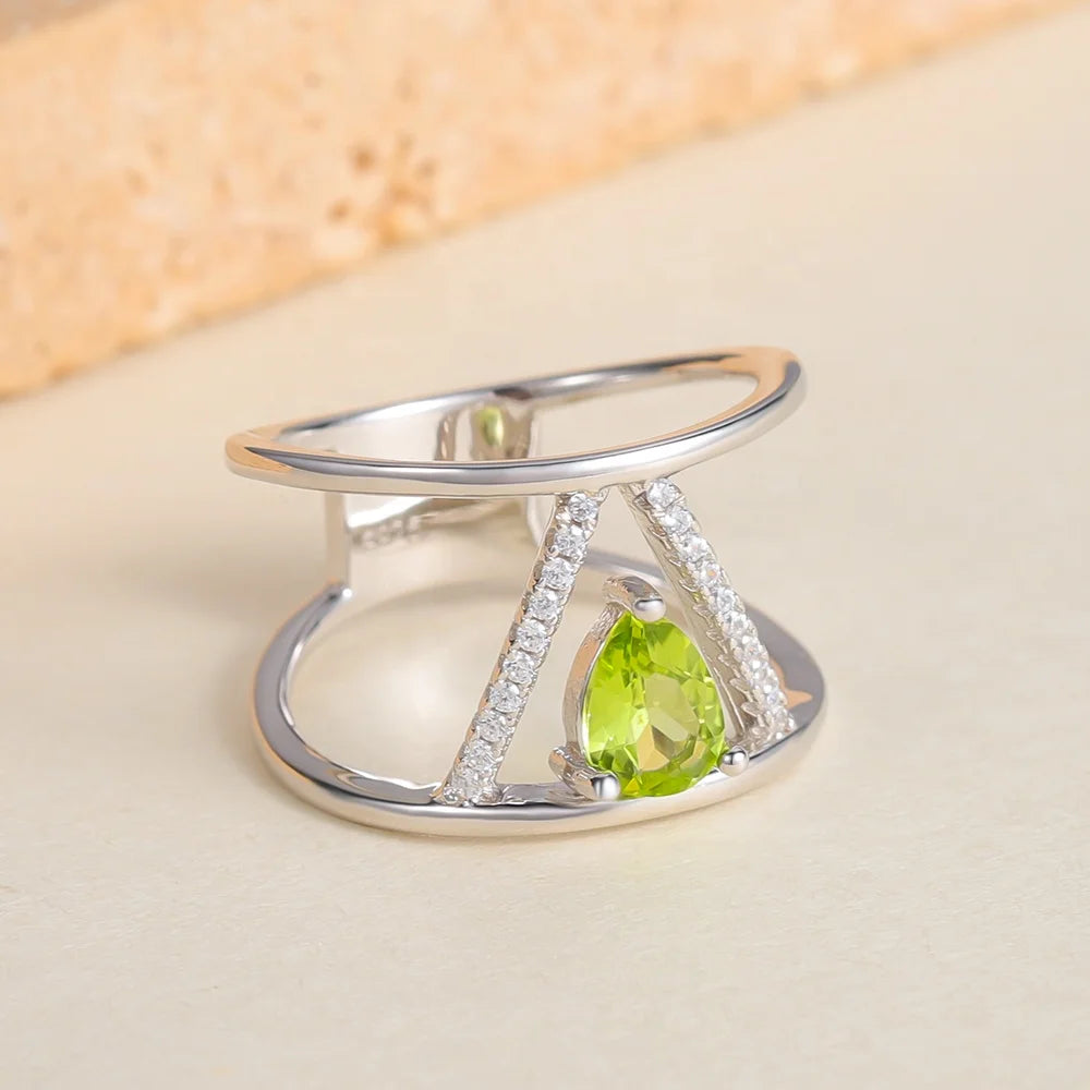 ArtistA Abiding Custom Green Natural Gemstone Ring Collection 925 Silver Natural Peridot Rings with Regular Open 2 Tone Design