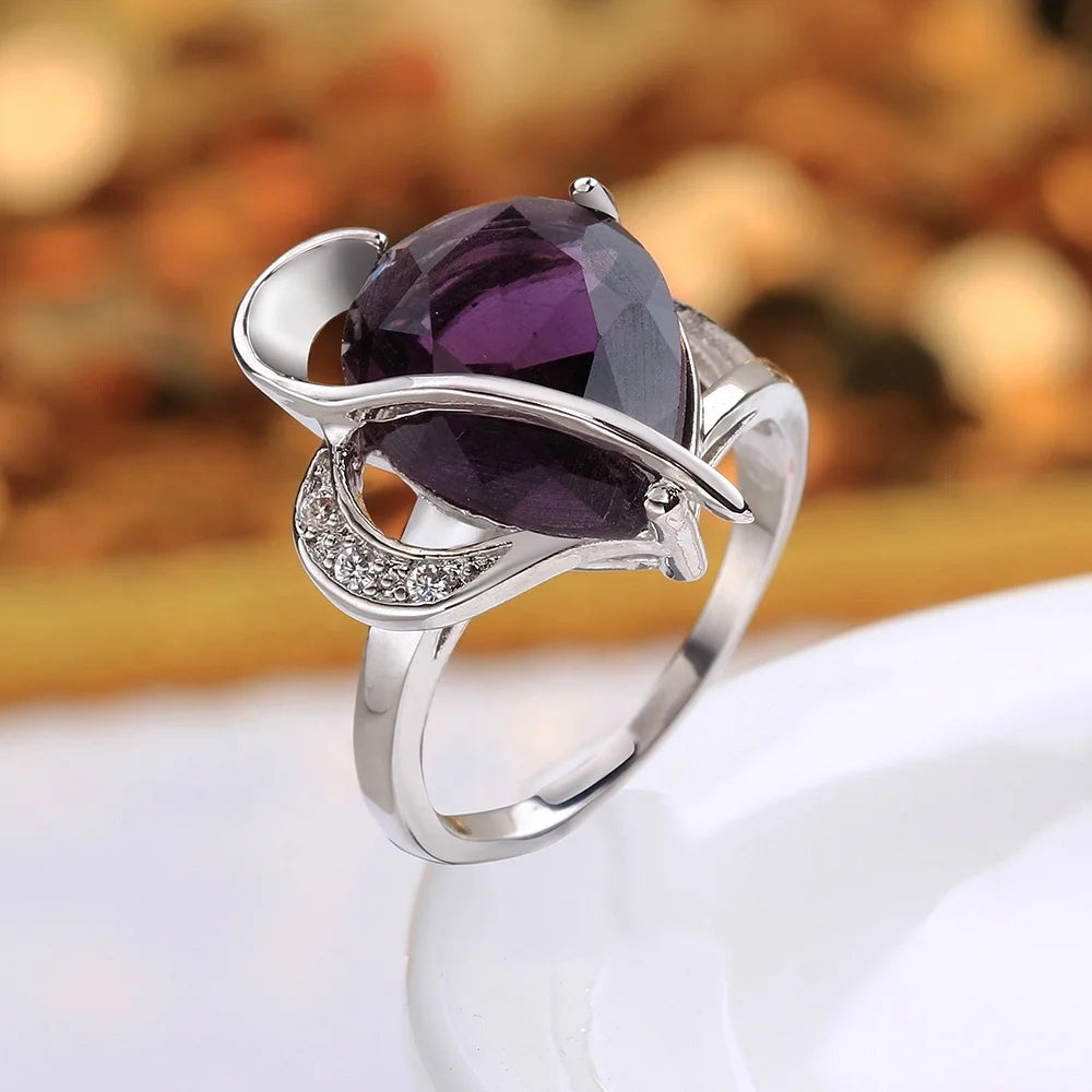 Gemfiori Luxurious Elegant Beautiful Women's Fashion Pendant Necklace Gift High Quality Ladies Wedding Party Zircon Geometric Platinum
