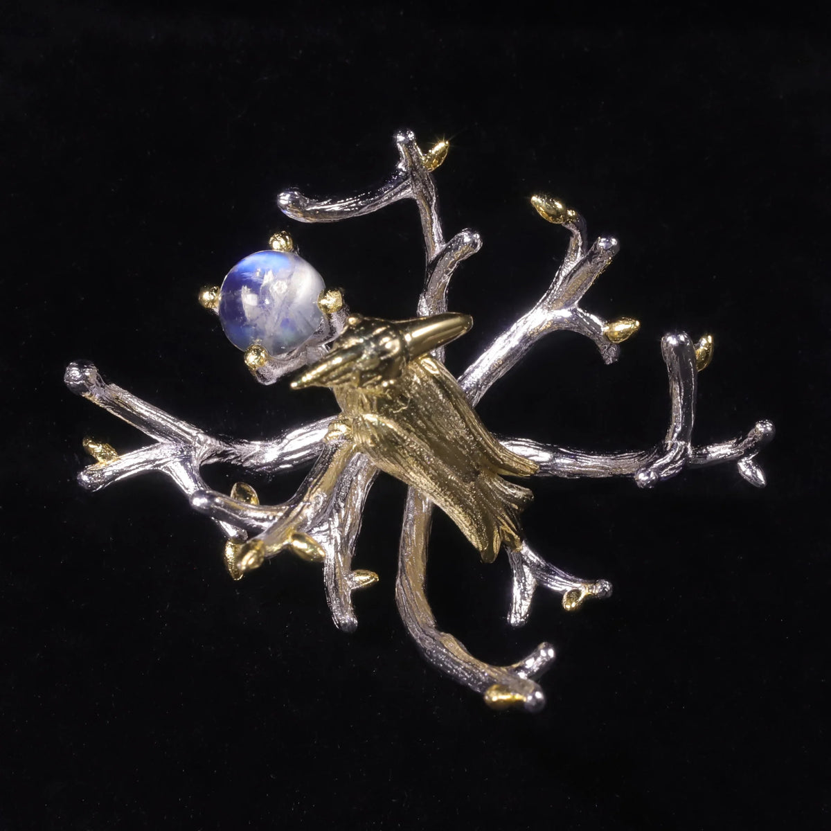 ArtistA Abiding Vintage Cabochon Milky Blue Moonstone Art Deco Engagement Ring in 925 Sterling Silver Branch Bird Women's Ring