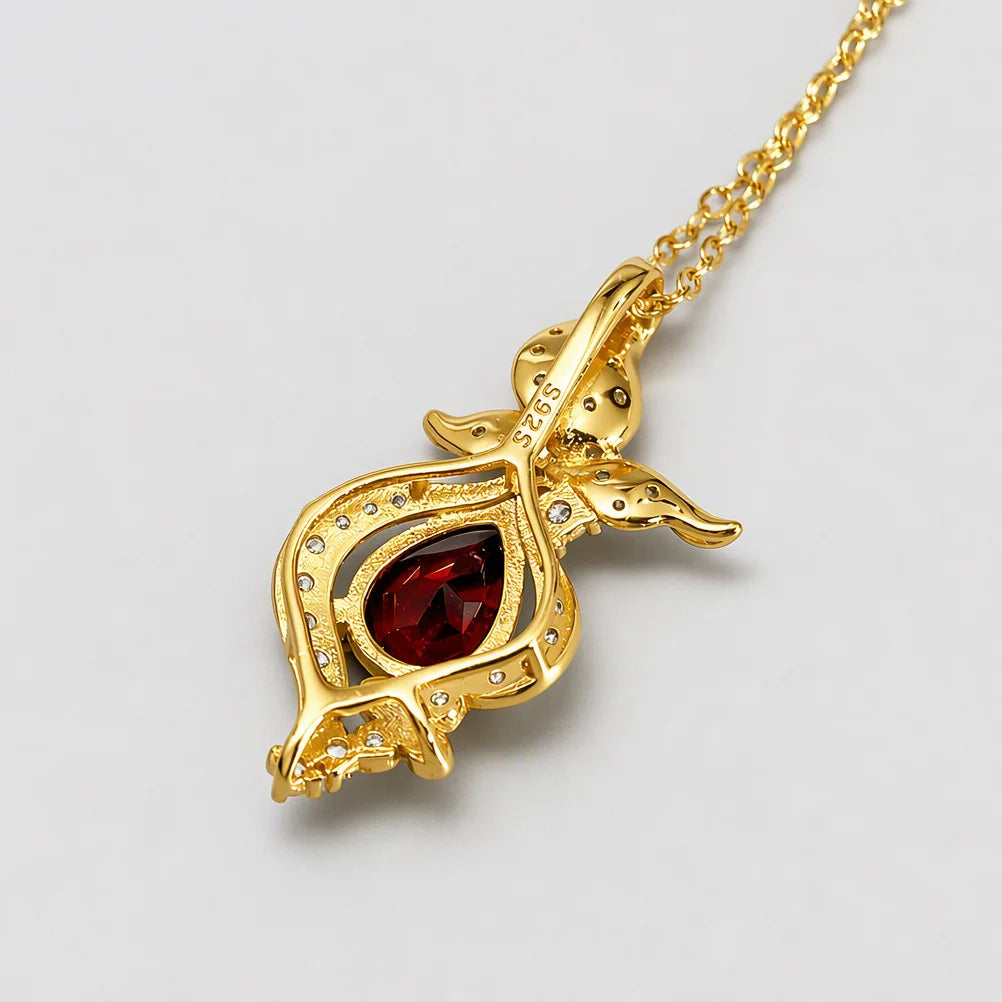 Gioiellieri Natural Garnet Sterling Silver Pendant with S925 Stamp for Quality Assurance Red Gemstone Fine Jewelry Charm for Lady Necklace