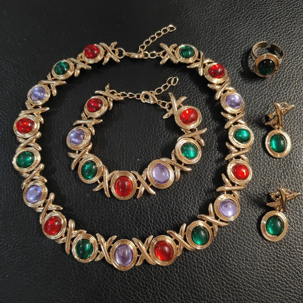 Zhuerrui Luxurious and Charming Gold-plated Jewelry Set, High-end and Dazzling Gemstone Jewelry for African Brides
