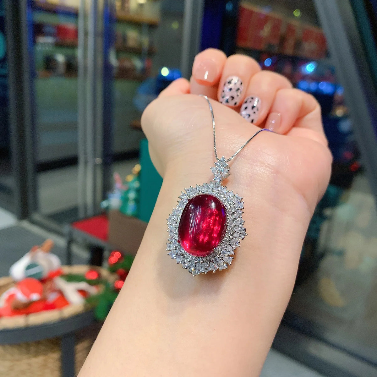 Gemfiori Fashionable and Exquisite Oval Pigeon Blood Red Gemstone Face Full of Zirconium Inlaid Ring Pendant Set Main Stone Jewelry