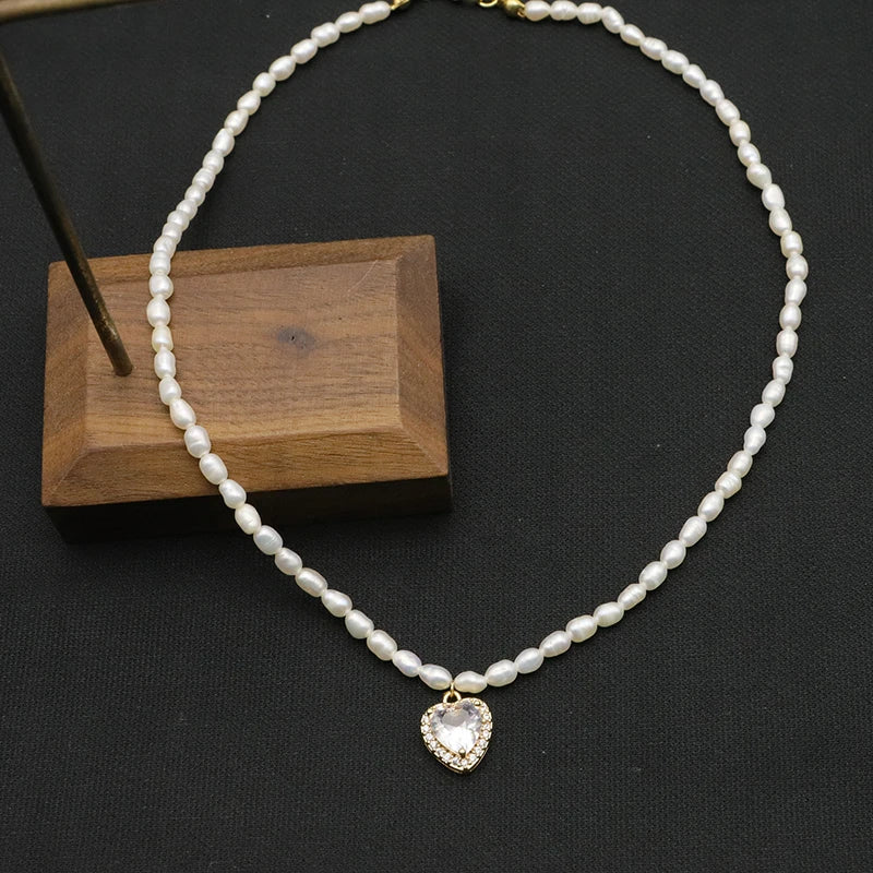 Simple Zircon Butterfly Pendant Freshwater Pearl Necklace Baroque Enamel  Gold Plated Luxury for Girls Necklace Fine Jewelry