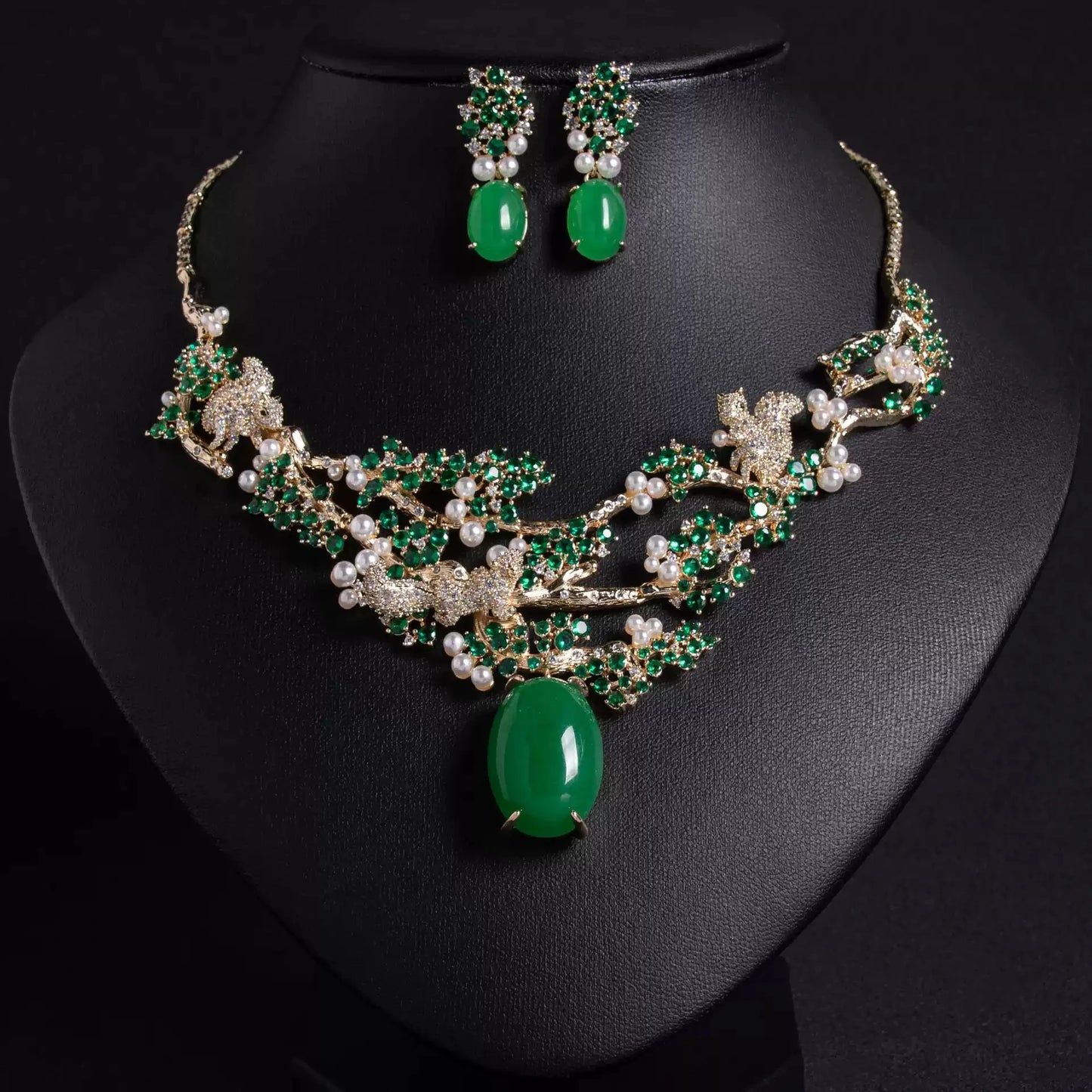 XM S300 Princess Cut Zircon & Pearl Floral Statement Necklace & Earrings Set