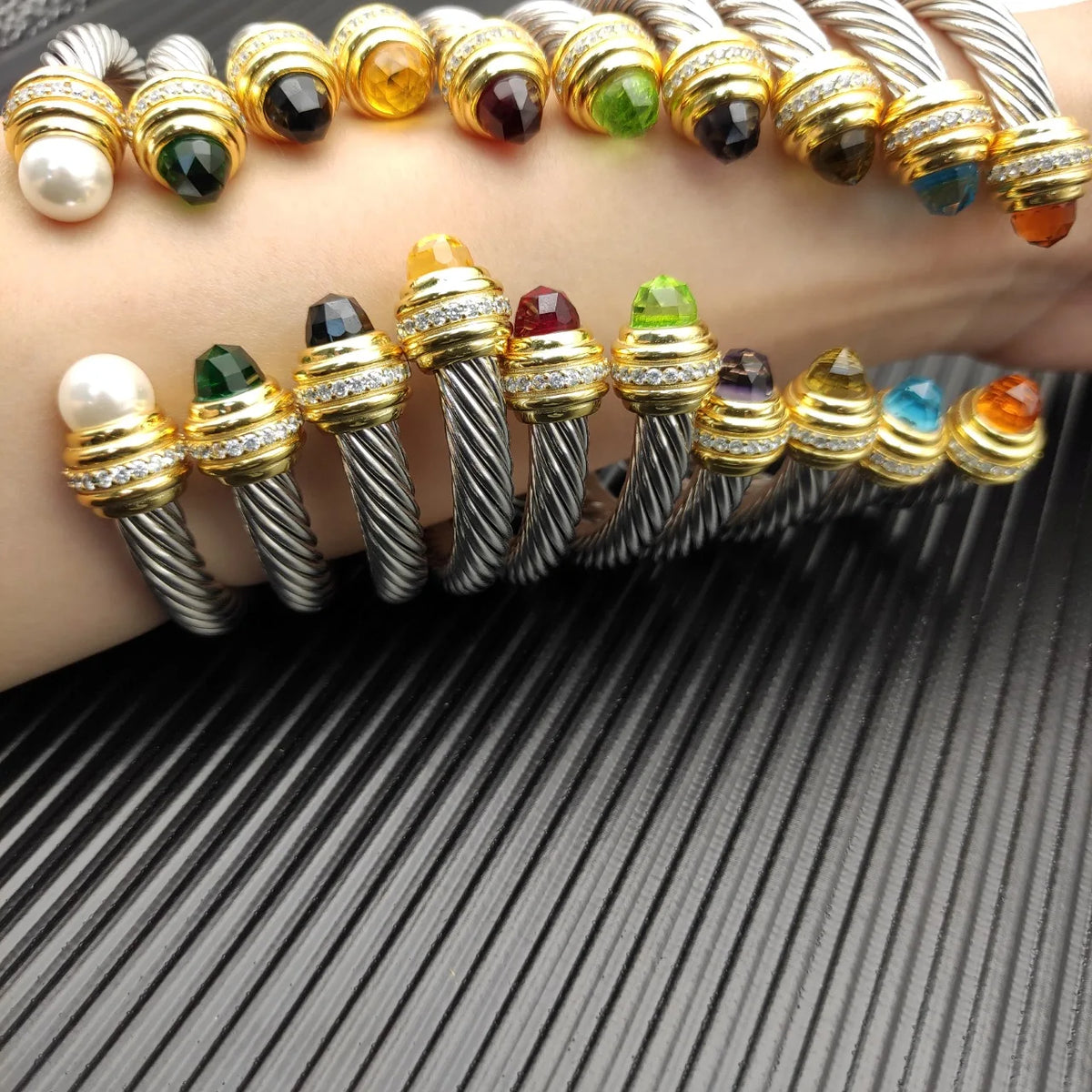 FASHIONISTA DY High-Quality Gold-Plated Diamond-Set Fashion Bangle, Unisex Silver-Plated Diamond-Set Bangle, Jewelry