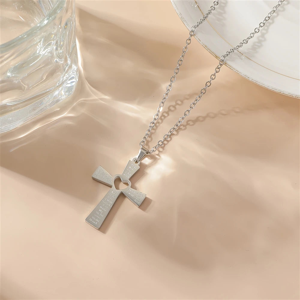 Vintage Personalized Religious Heart Cross Waterproof Stainless Steel Fashion Jewelry Necklace Pendant for Wholesale Men Women