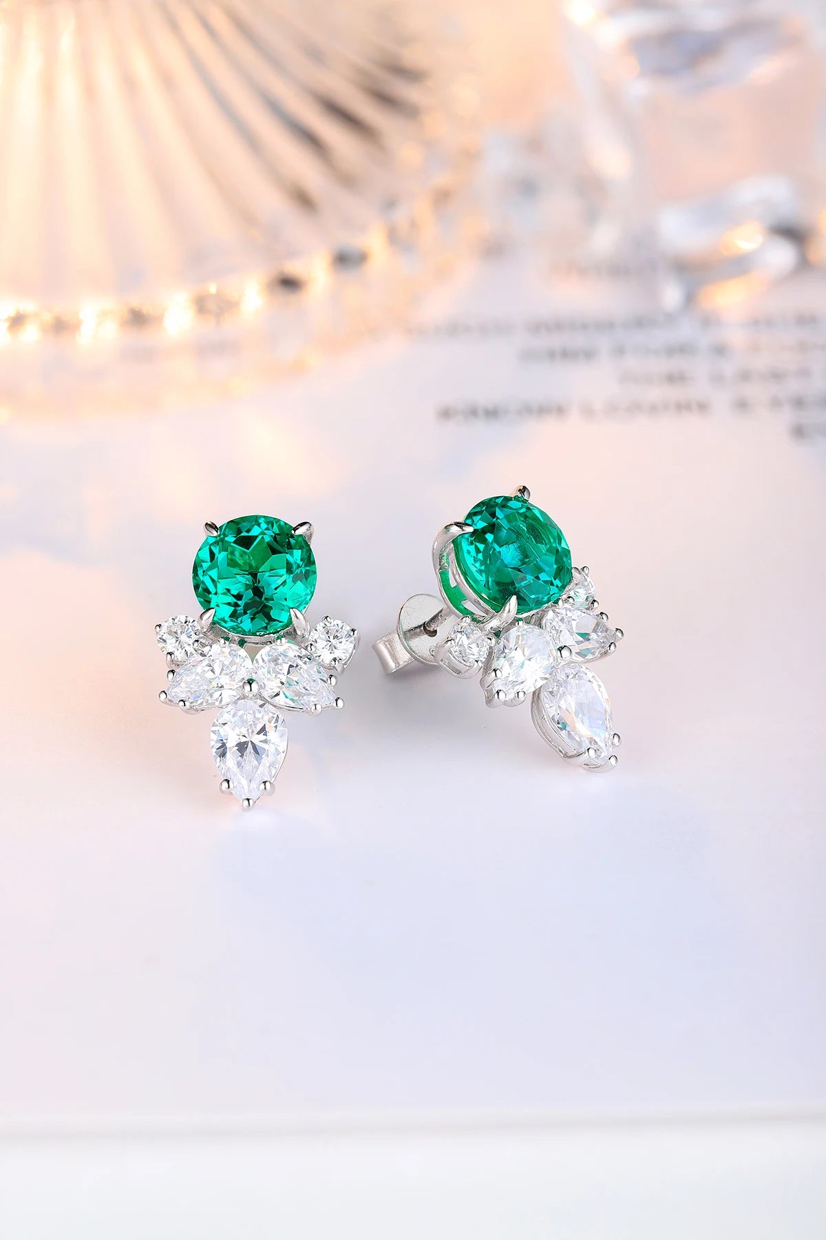 Gemfiori China Factory New Design Gemstone Cultivated Emerald Earrings