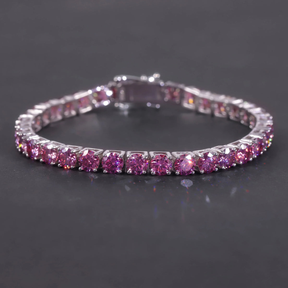 Gemfiori Abiding Colored Moissanite 3mm 4mm 5mm 925 Sterling Silver Tennis Bracelet 4MM 7IN Moissanite Tennis Bracelet in Stock