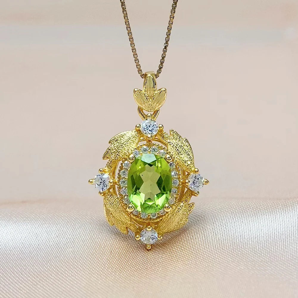 Gioiellieri Luxury 925 Sterling Silver Oval Cut Natural Peridot Charm Pendant Fashionable Party Gift Jewelry for Women Gold Plated OEM/ODM