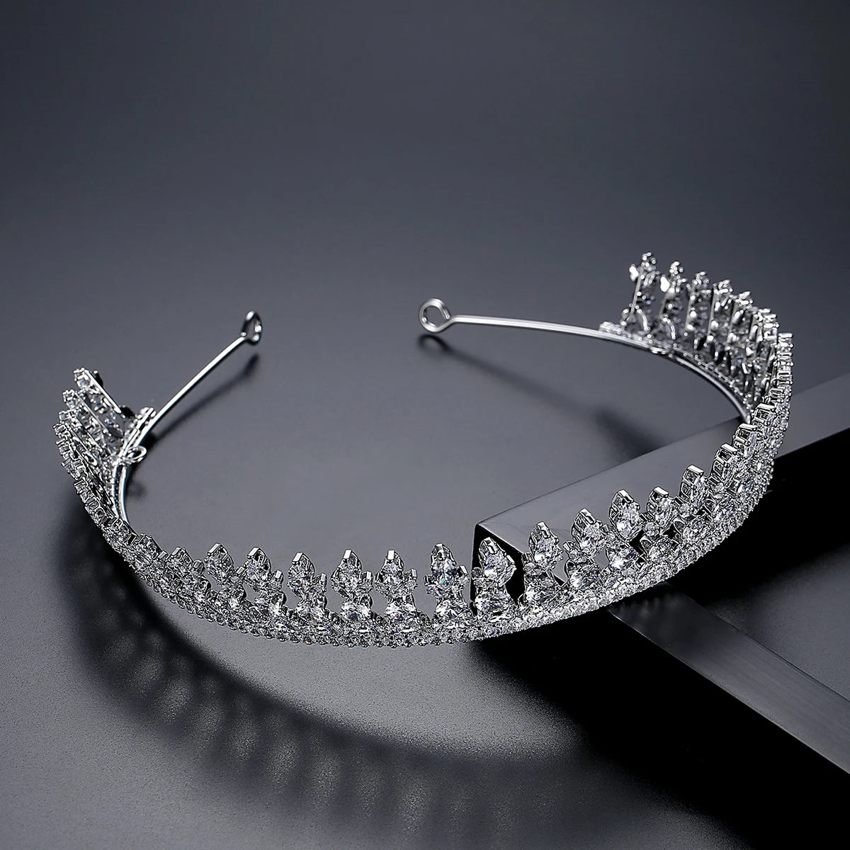 LUOTEEMI Wedding Tiara Comb Jewelry Crown Zircon Flower Girl Luxury Woman Elegant Bridal Hair Accessories