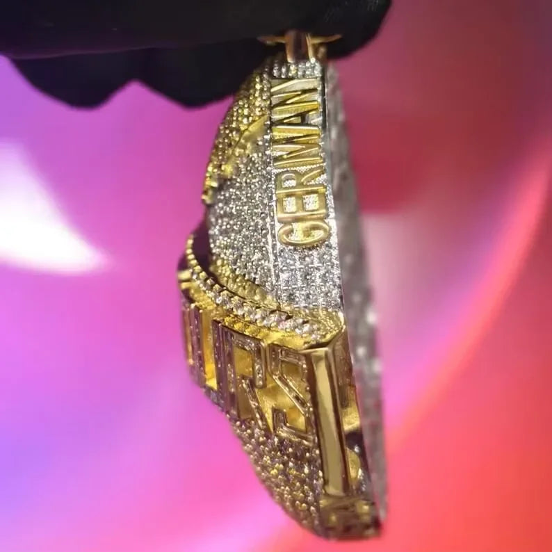 BiG-BOSS Iced Out World Is Yours Globe Pendant Gold and Silver Tone Hip Hop Jewellery for Men