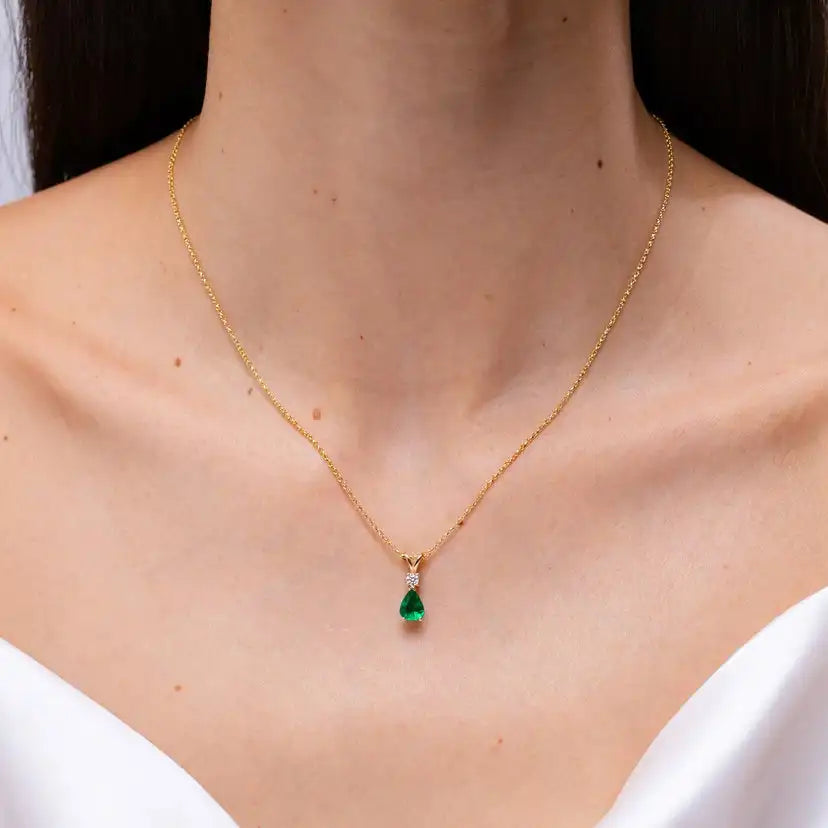 14K Gold IGI Certified 7x5MM 0.6Carat Pear Cut Natural Green Emerald & Diamond V Bale Pendant IGI Certified Fine Jewelry Pendant
