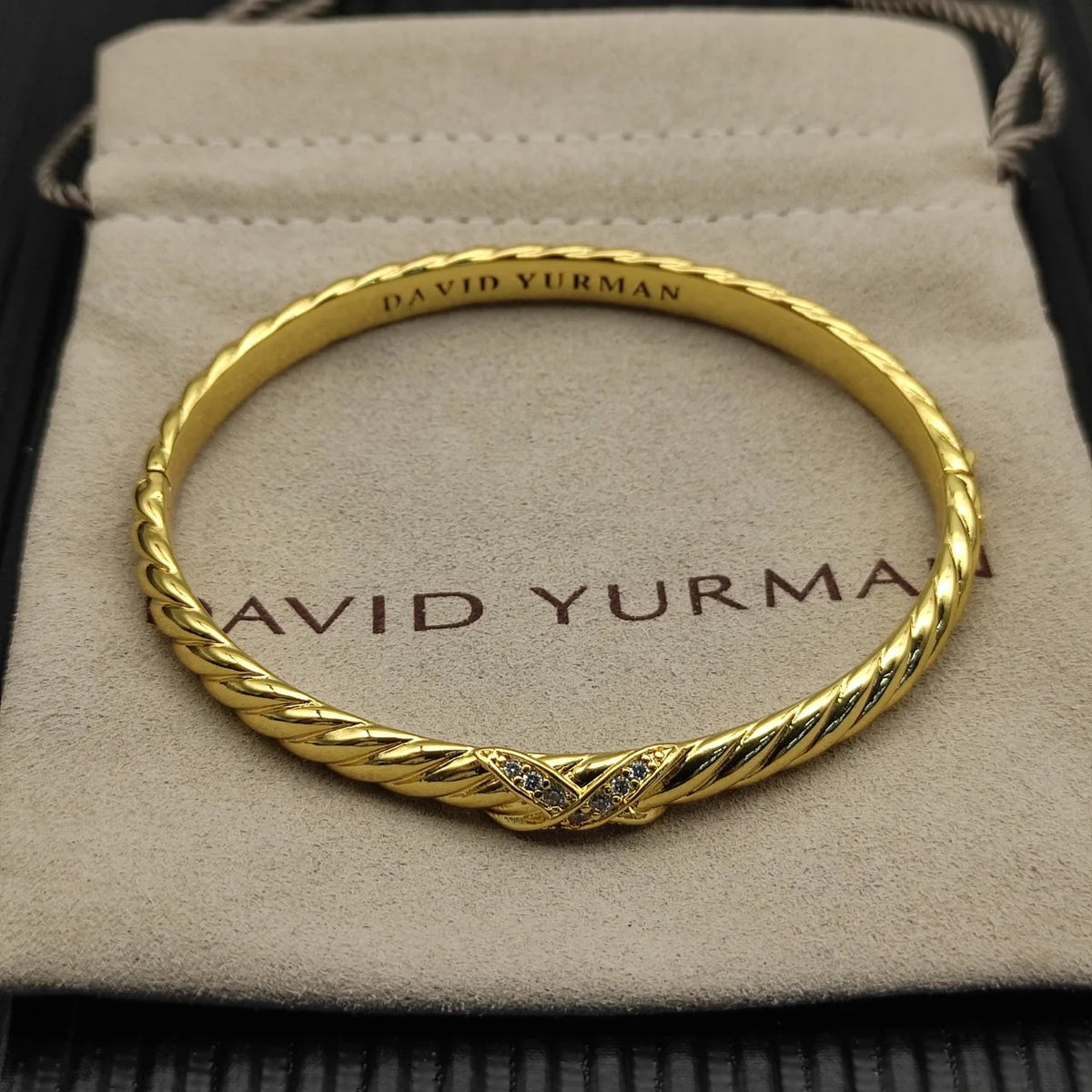 FASHIONISTA DY High-Quality Gold and Diamond Bangle, Luxury Unisex Silver and Diamond Bracelet, Jewelry
