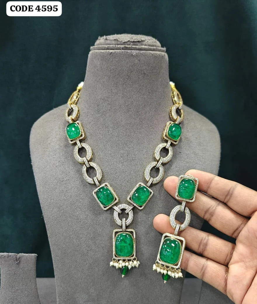 Luxury Emerald Green Link Chain Necklace Set with American Diamond Gold Plated Bridal Wedding Party Wear Jewelry Set for Women
