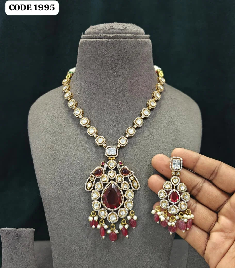 Luxury Ruby Red Teardrop Kundan Pendant Necklace Set with Earrings Gold Plated Brass Bridal Party Wedding Jewelry Set For Women