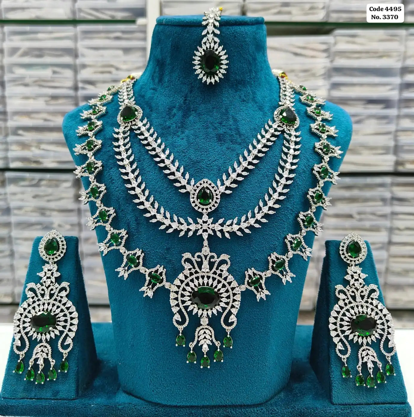 Elegant Emerald Green & AD Accented Layered Bridal Necklace Set with Earrings & Maang Tikka Jewellery Set