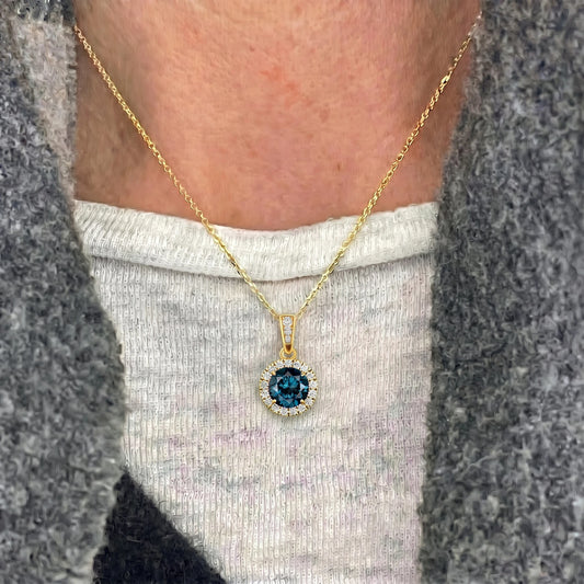 Exquisite Halo Style Natural London Blue Topaz Gemstone & Genuine Diamonds 14k White Gold Charm Pendant Necklace For Mother Gift